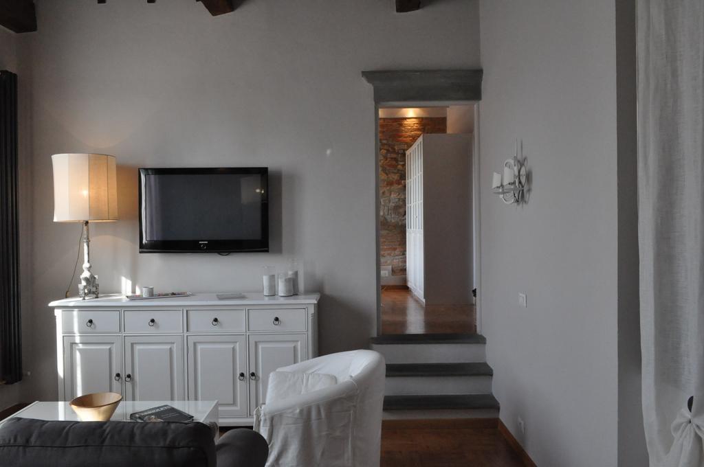 Borgo San Frediano - Flo Apartments Florenz Exterior foto