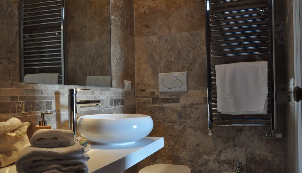 Borgo San Frediano - Flo Apartments Florenz Exterior foto